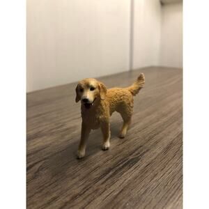 Schleich Golden Retriever